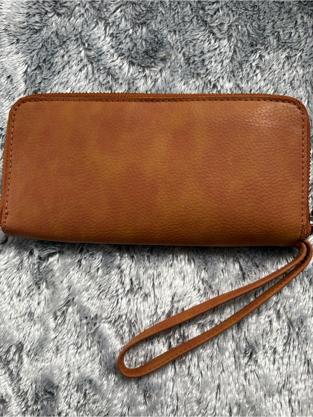 Free People Wallet - Picture 5 of 13